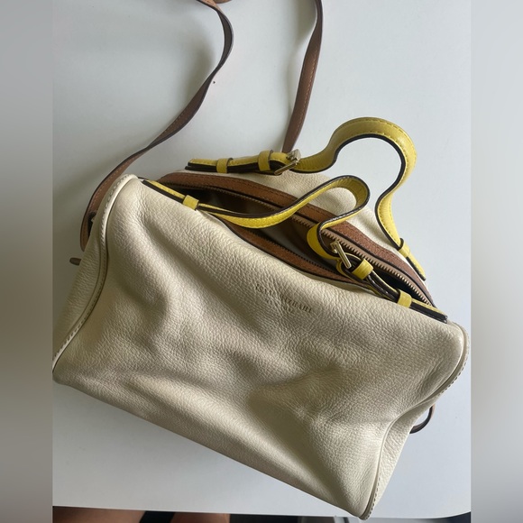 Isaac Mizrahi bag - Picture 1 of 2